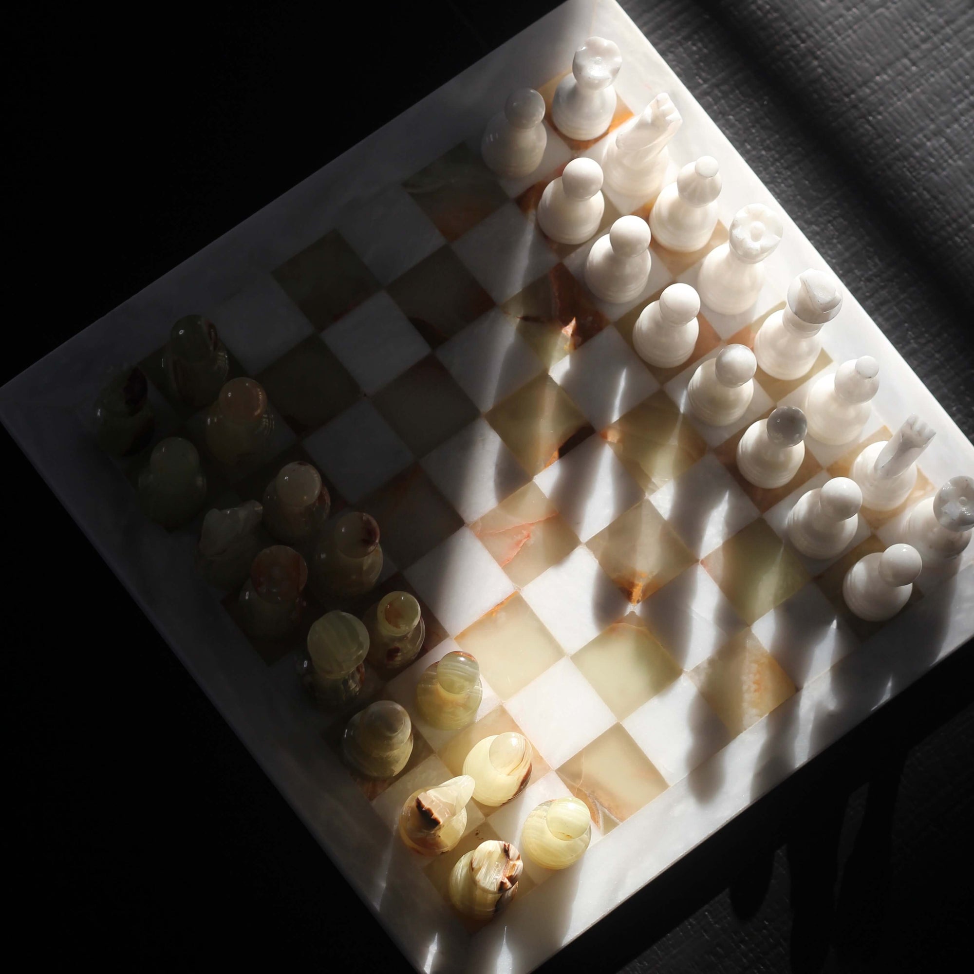 Marble vs Wooden Chess Sets: Which Should You Buy?