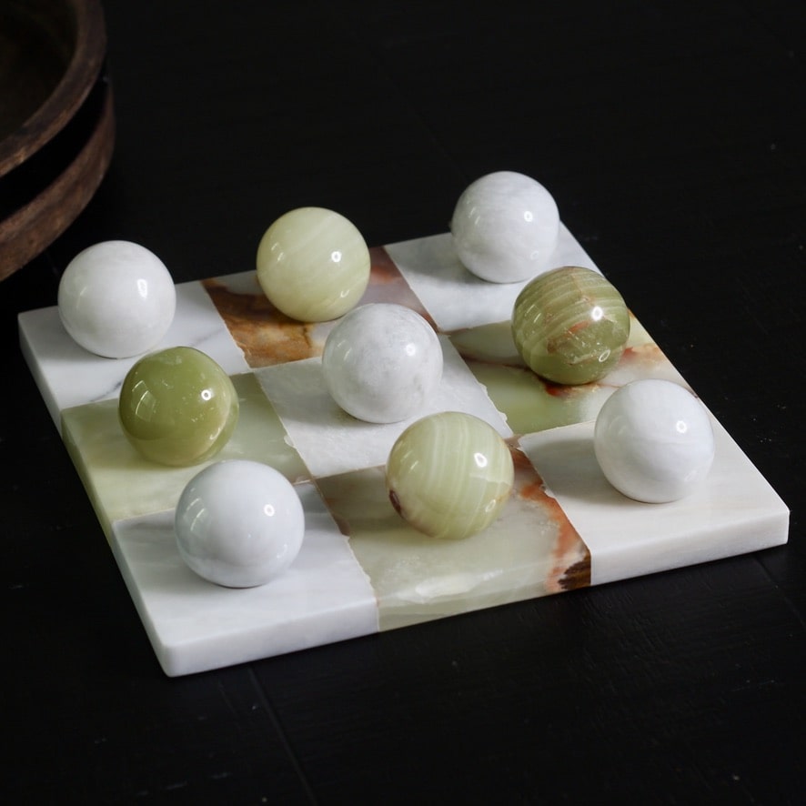 Italian Marble Tic Tac Toe Set (Green Onyx and White)