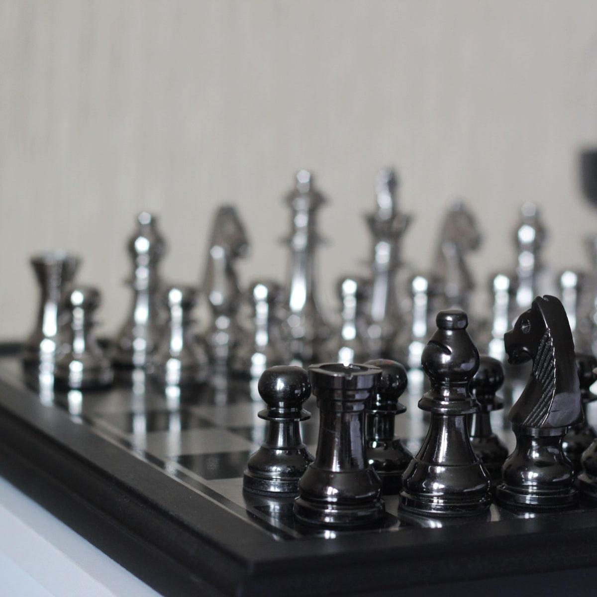 Vintage Black and Silver Metallic Chess Set – Marble Cultures