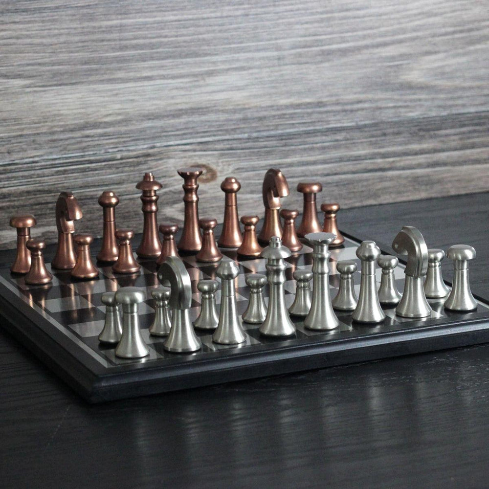 The Modern Defense - Silver and Copper Metallic Chess Set - Marble Cultures