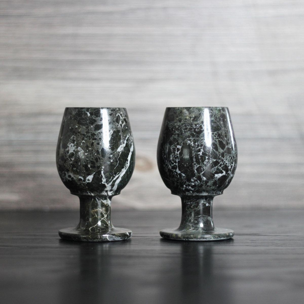 10 oz. Black Onyx Wine Glasses Gift Set - Marble Cultures